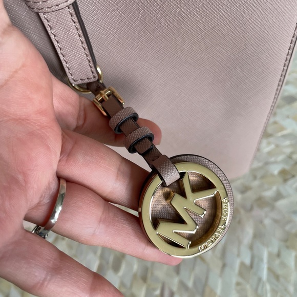 🌷SOLD - Picture 7 of 13